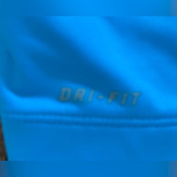 Nike pro Womens sports bra sz small - Picture 5 of 9